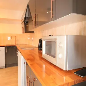  Apartment Centre Rooms-lauriston United Kingdom